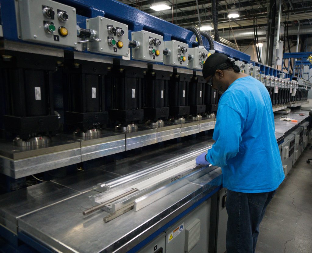 Compression Molding Cascade Gasket & Manufacturing Co.